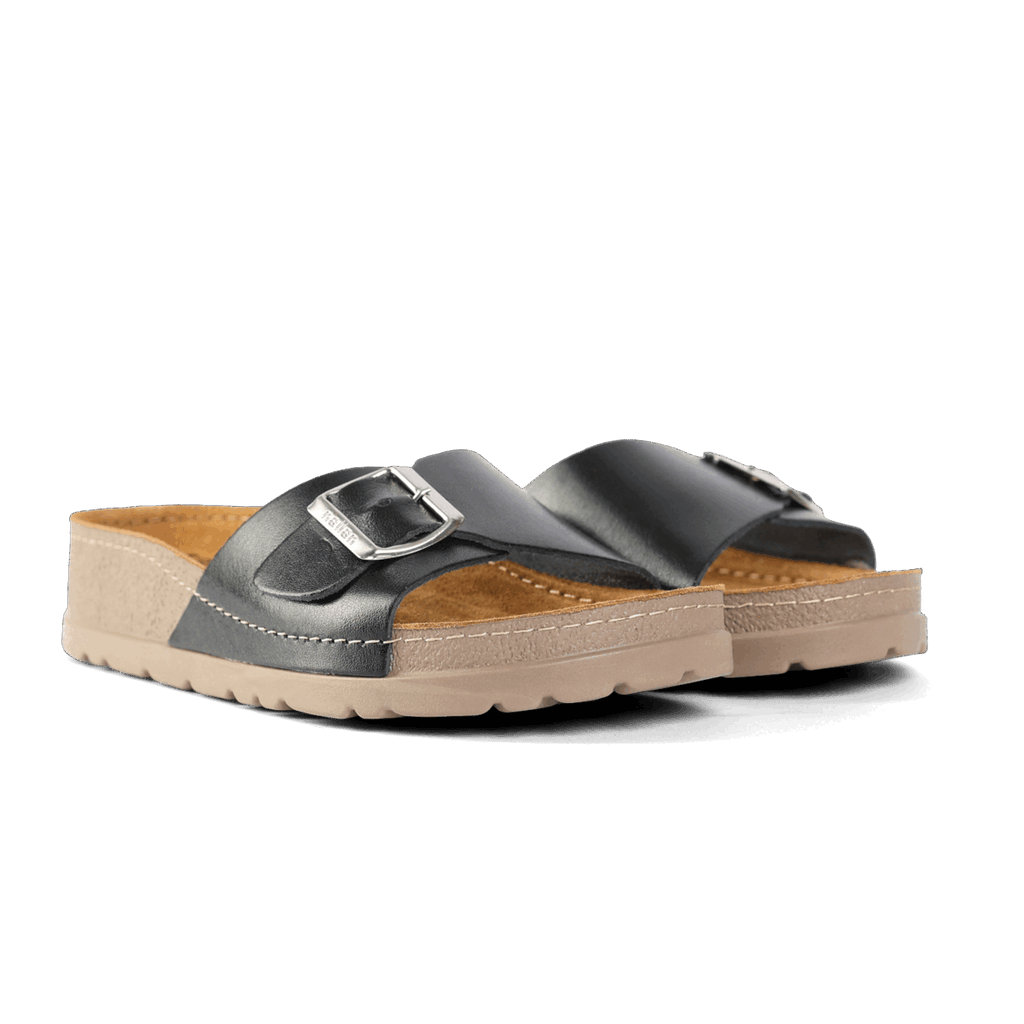 Lura Black
