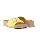 Lura Yellow