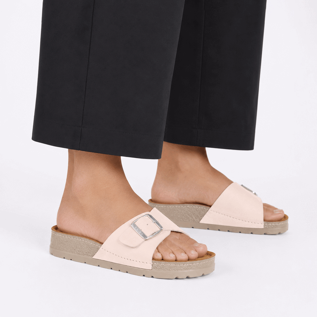 Lura Beige