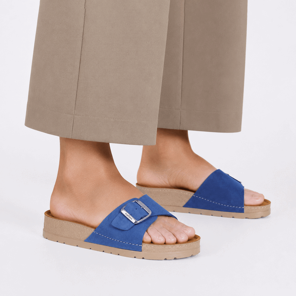 Lura Light Navy