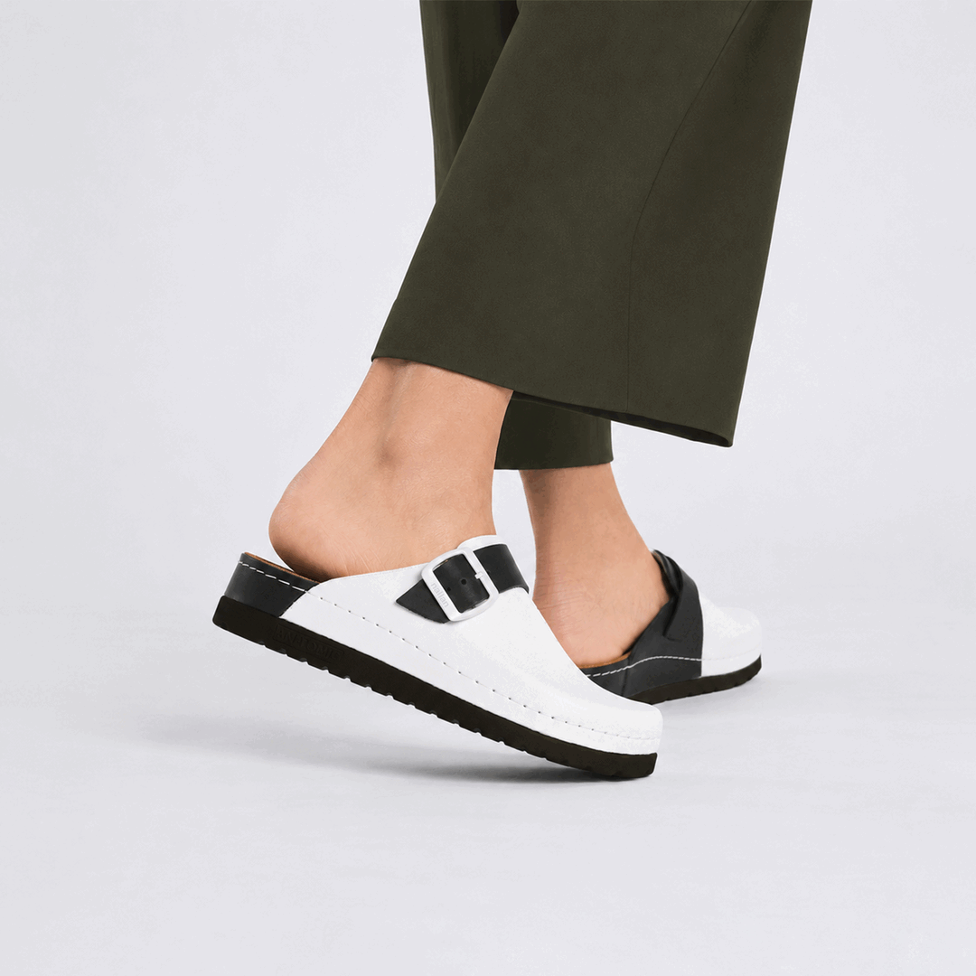 Priam White & Black F
