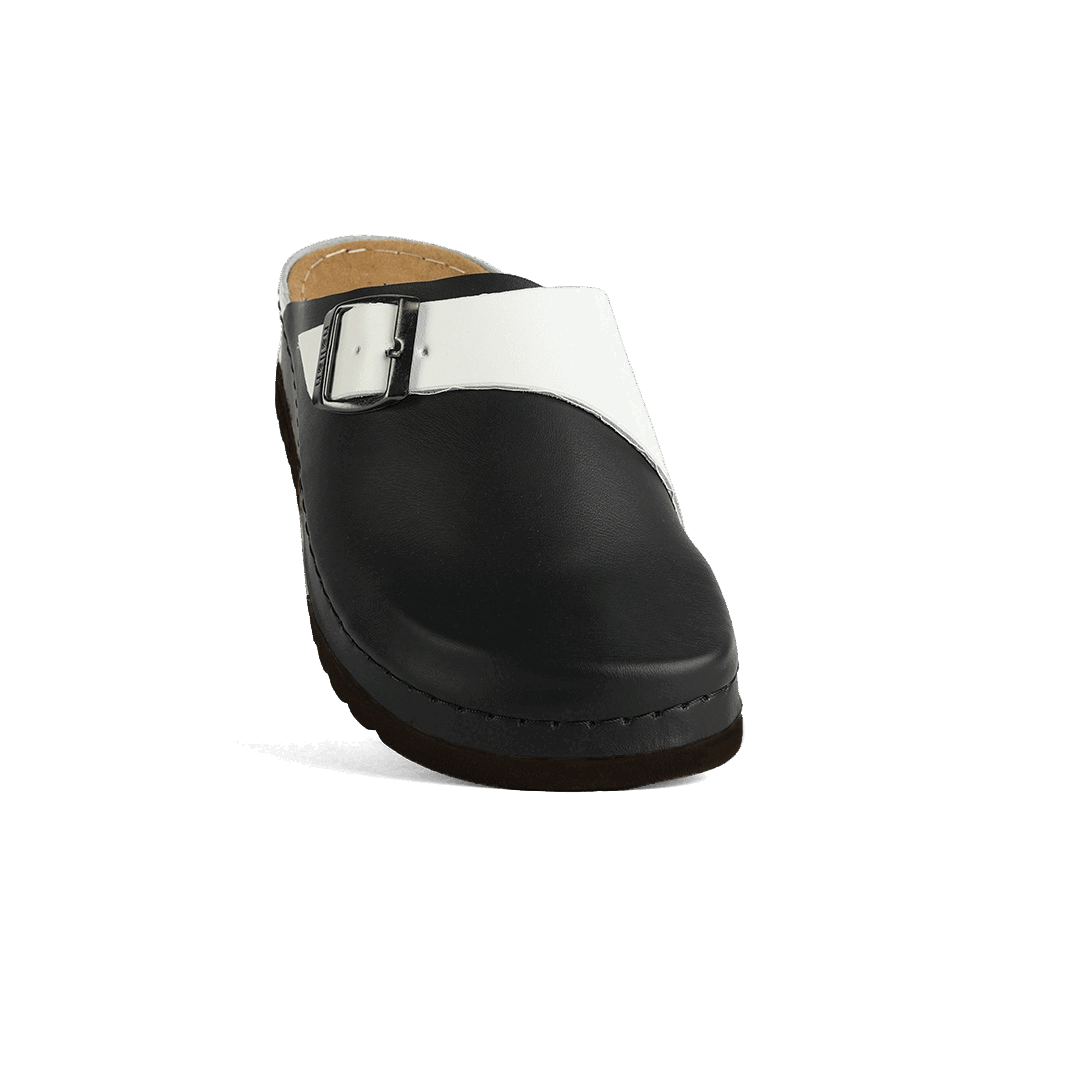 Priam Black & White F