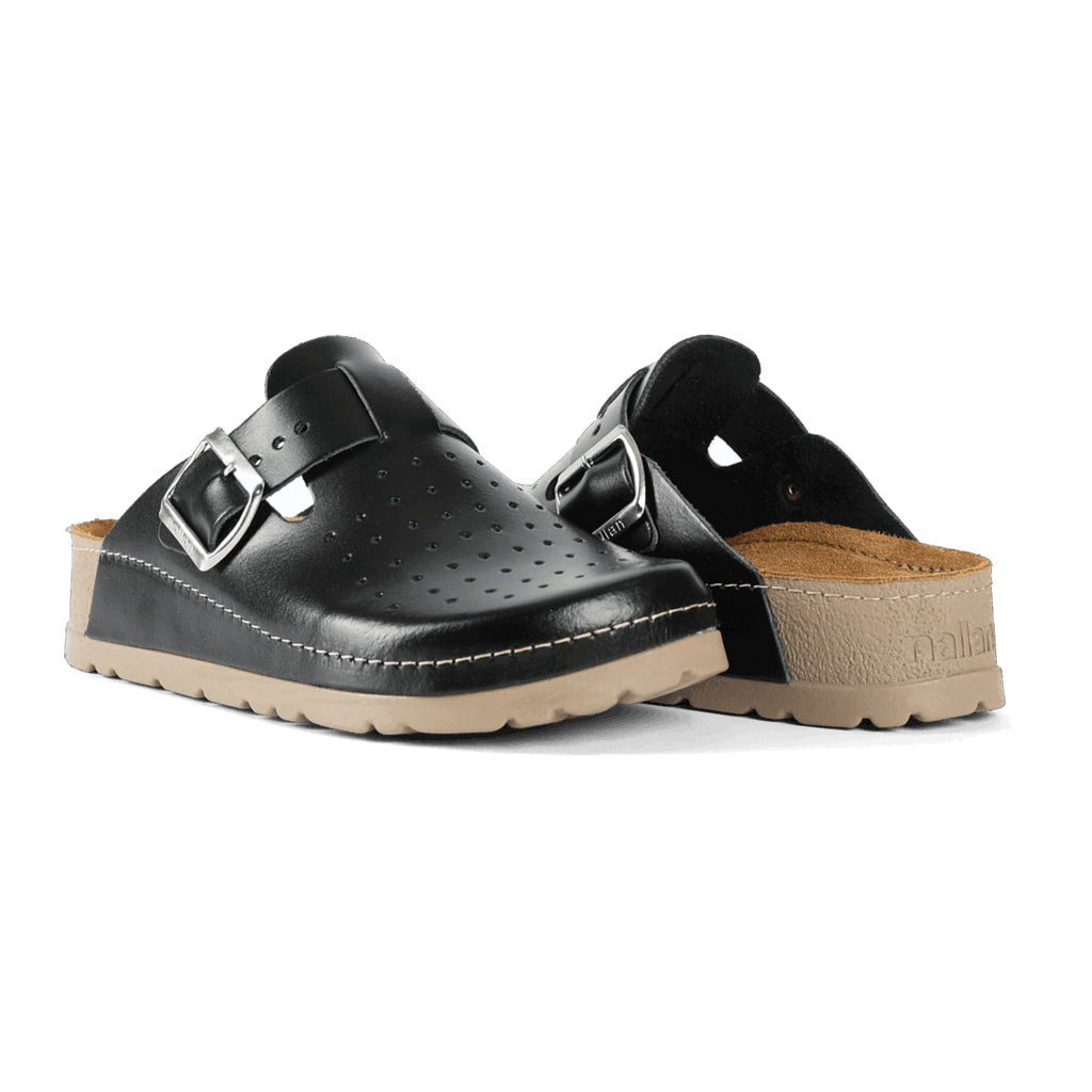 Priam Black M