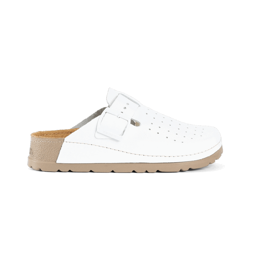 Priam White F