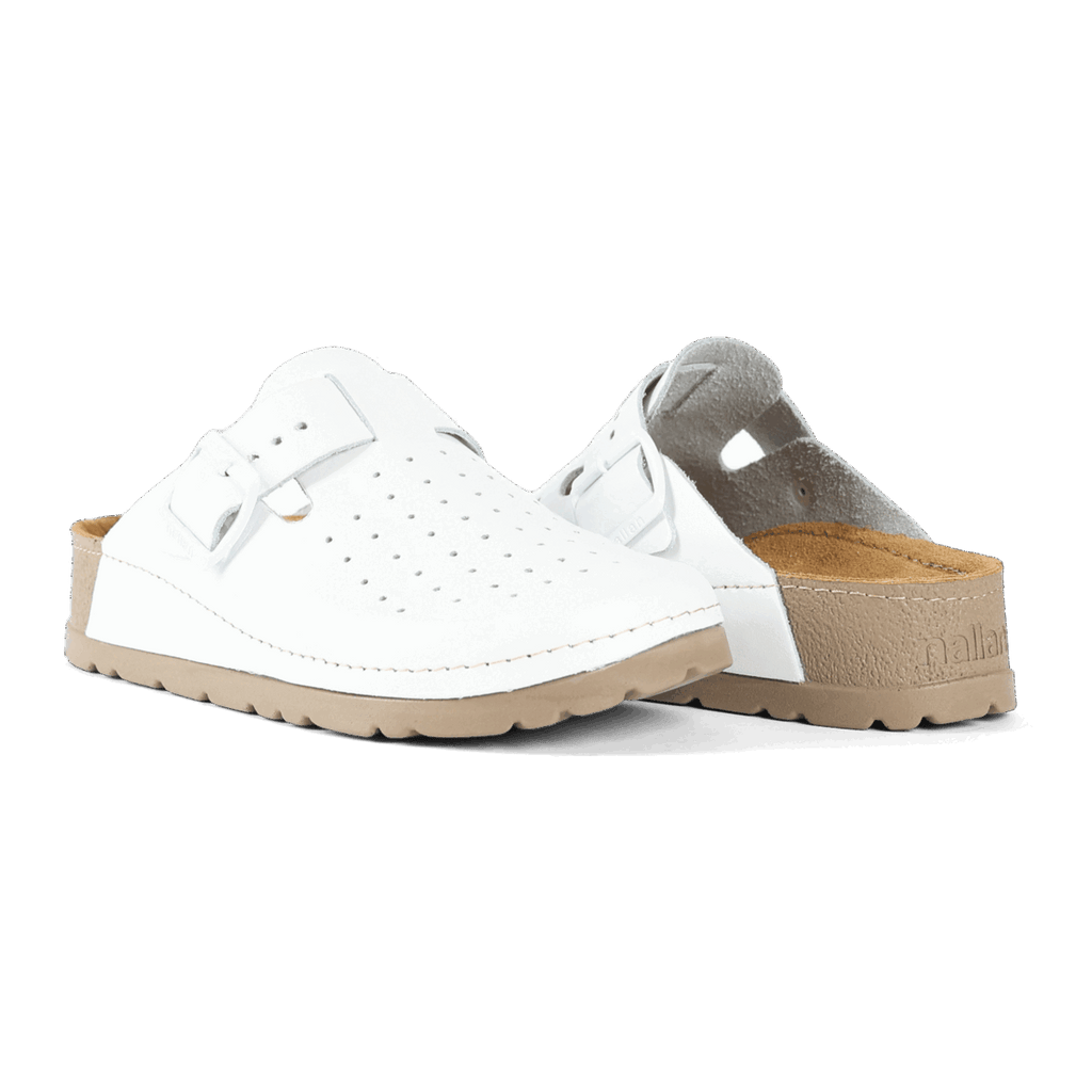 Priam White F