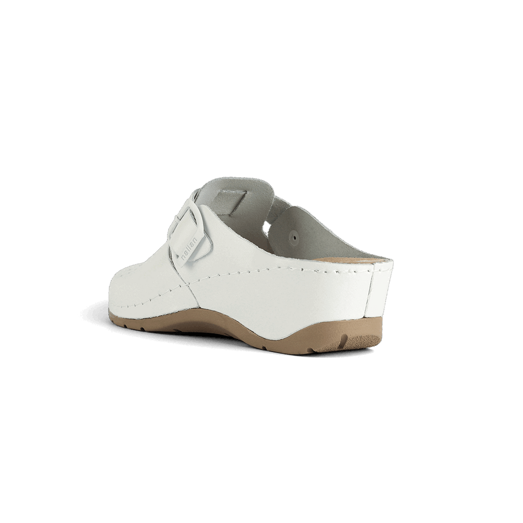 Alba White
