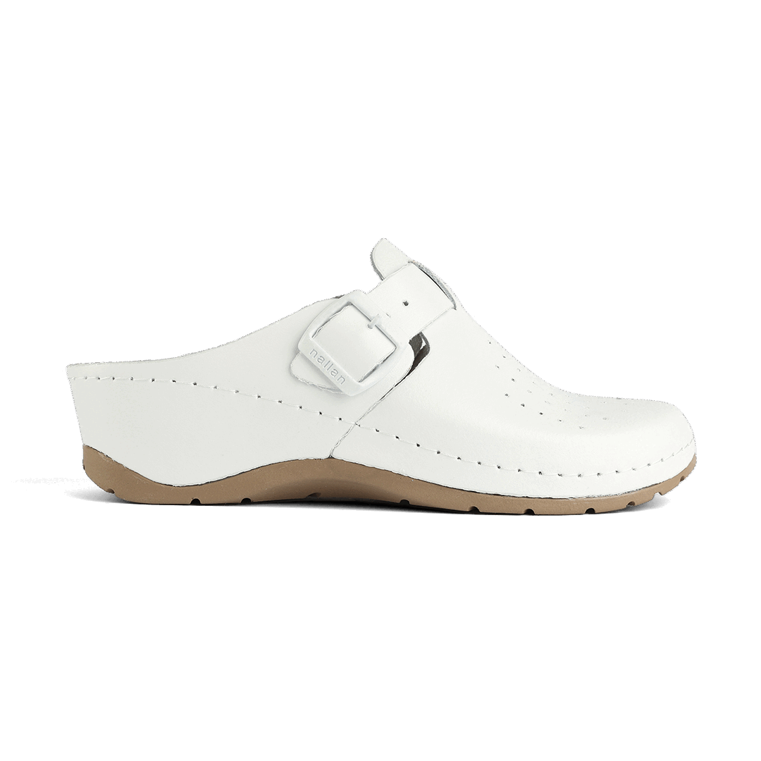 Alba White