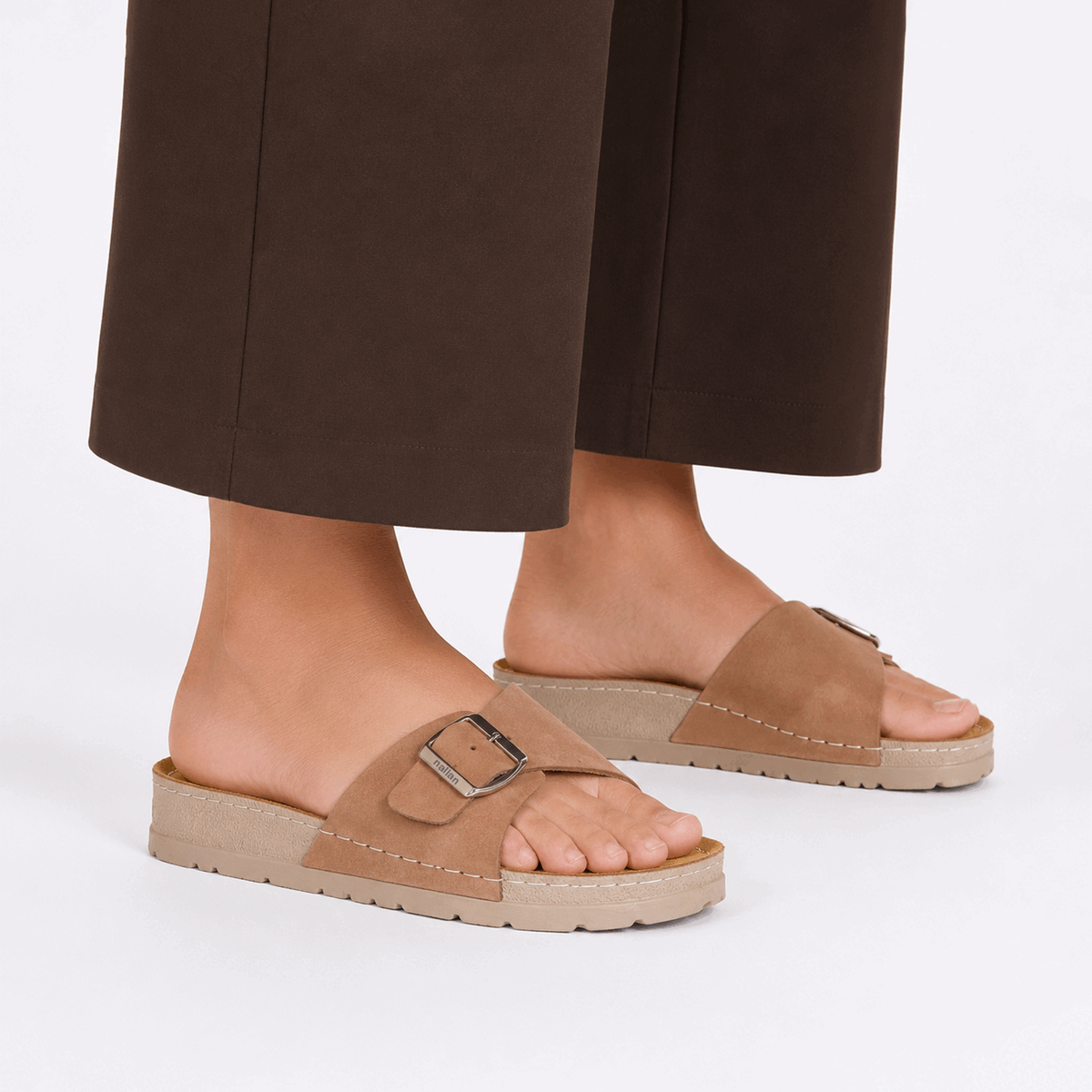 Lura Olive